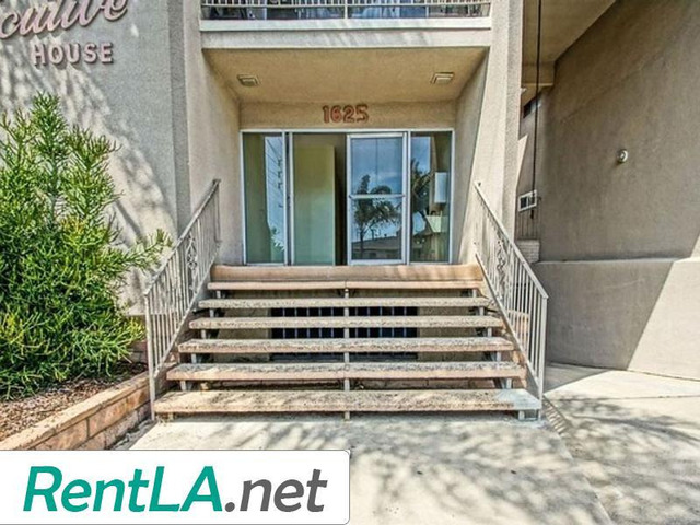 1625 E Maple Ave Apt 4, El Segundo, 90245